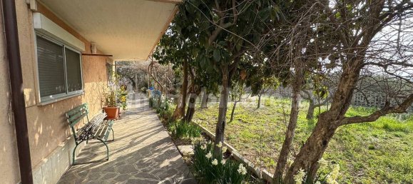 Casa de 4 dormitorios en Ancarano, Italy No. 174554 12