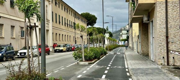 Apartamento de 4 habitaciónes en Chiavari, Italy No. 267124 24