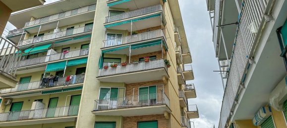 Apartamento de 4 habitaciónes en Chiavari, Italy No. 267124 23