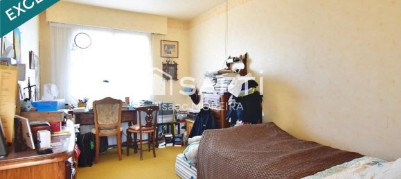 5 bedrooms House in Nogent-le-Roi, France No. 152370 13