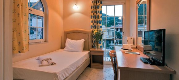 1450m² Townhouse in Argolis, Greece No. 4711 17