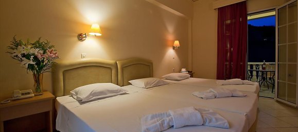 1450m² Townhouse in Argolis, Greece No. 4711 13