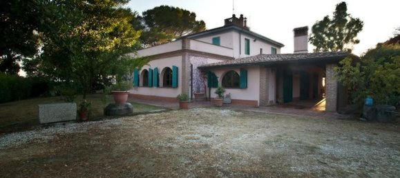 6 rooms Villa in Peccioli, Italy No. 155249 3