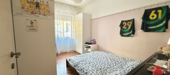 4 bedrooms Apartment in Montegranaro, Italy No. 352264 13