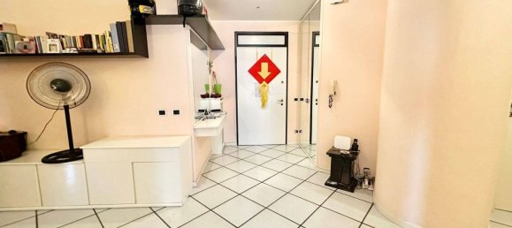 4 bedrooms Apartment in Montegranaro, Italy No. 352264 9