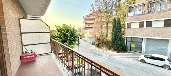 4 bedrooms Apartment in Montegranaro, Italy No. 352264 18