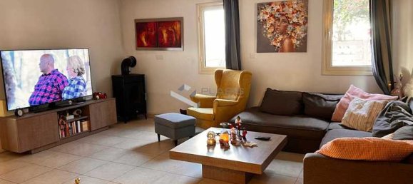 4 Schlafzimmer Gewerbliche Immobilie in Trachoni, Cyprus, Nr. 106905 3