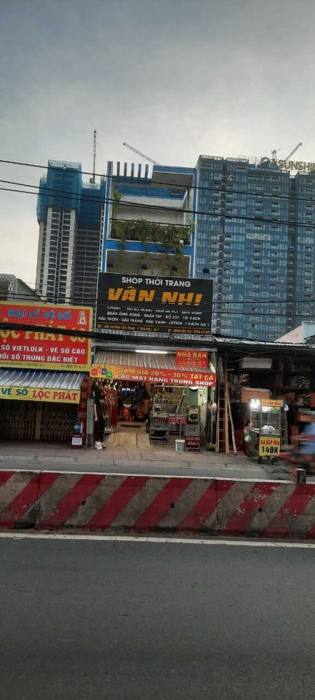 101.2m² Townhouse in District 7, Vietnam No. 19694