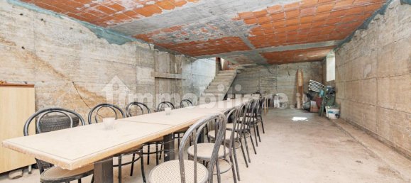 5-Zimmer Hotel in Cislago, Italy, Nr. 307840 41