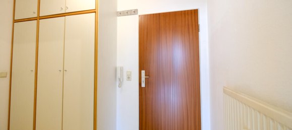 2 rooms Apartment in Bremen, Germany No. 111001 3