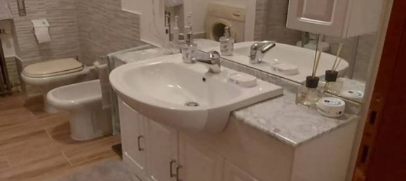 5 bedrooms Apartment in Cairo Montenotte, Italy No. 9987 14