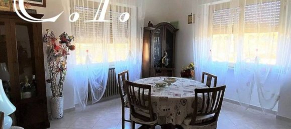 5 bedrooms Apartment in Cairo Montenotte, Italy No. 9987 9