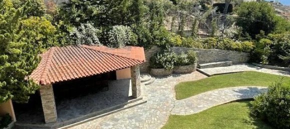 5 bedrooms Villa in Kalyvia Thorikou, Greece No. 1847 2