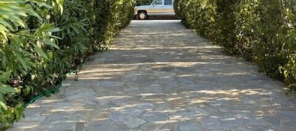 5 bedrooms Villa in Kalyvia Thorikou, Greece No. 1847 5