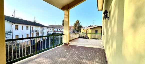 553m² Warehouse in Tortona, Italy No. 62459 14