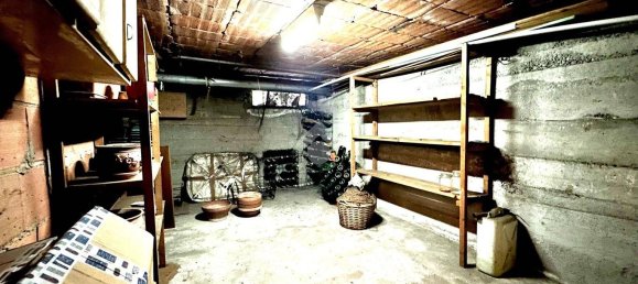 553m² Warehouse in Tortona, Italy No. 62459 29