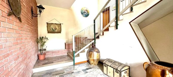 553m² Warehouse in Tortona, Italy No. 62459 2