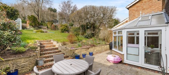 4 Schlafzimmer Haus in Redhill, United Kingdom, Nr. 1036 5