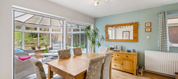 4 Schlafzimmer Haus in Redhill, United Kingdom, Nr. 1036 38