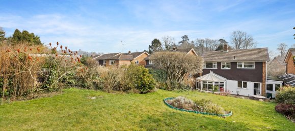 4 Schlafzimmer Haus in Redhill, United Kingdom, Nr. 1036 27