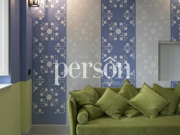 Gebäude in Valencia, Spain 475m², Nr. 109530