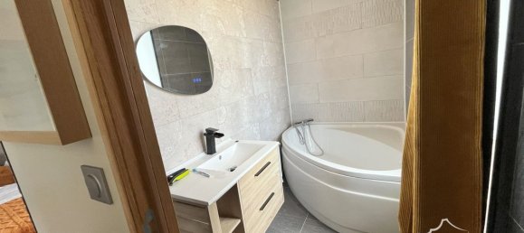 10 Schlafzimmer Haus in Manche, France, Nr. 358898 6