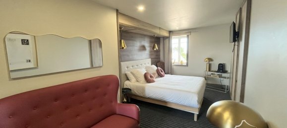 10 Schlafzimmer Haus in Manche, France, Nr. 358898 8