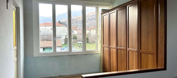 Дом с 5 комнатами в Гарессио, Италия № 4742 20