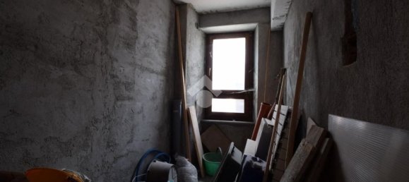 5 bedrooms House in Chatillon, Italy No. 313048 9