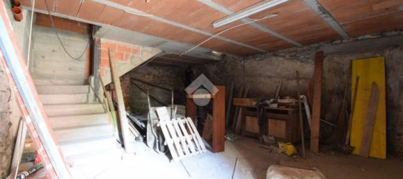 5 bedrooms House in Chatillon, Italy No. 313048 3