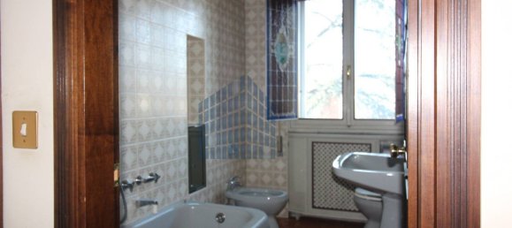 5-salle Appartement à Brescia, Italy No. 4714 14