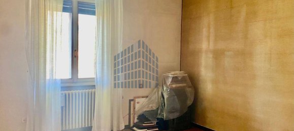 5-salle Appartement à Brescia, Italy No. 4714 11