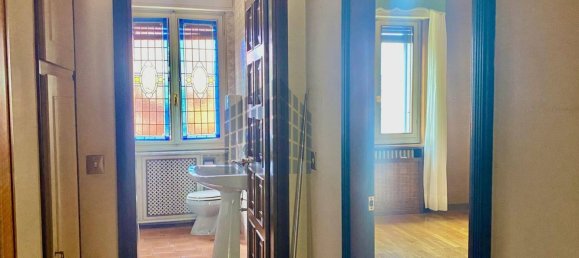 5-salle Appartement à Brescia, Italy No. 4714 10