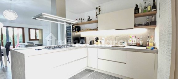 2 غرف نوم فيلا في Vimercate, Italy رقم 321842 13