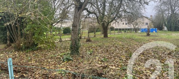 680m² Land in Epieds-en-Beauce, France No. 158413 3