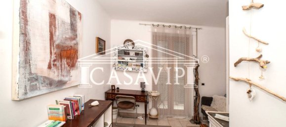 2 bedrooms Apartment in Rome, Italy No. 216970 10