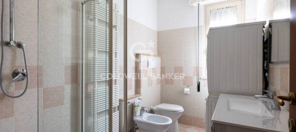 Casa de 4 dormitorios en Mosciano Sant'Angelo, Italy No. 218055 10