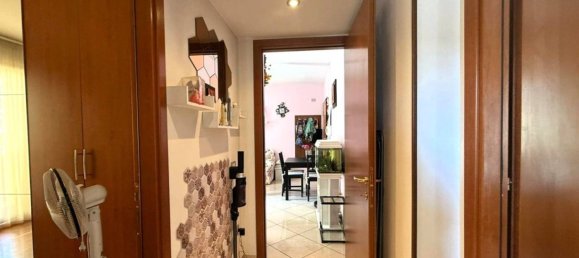 Квартира с 1 спальней в Рим, Италия № 328310 3