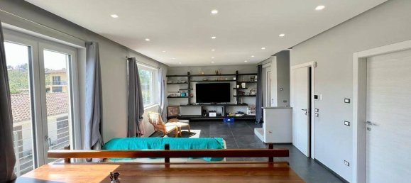 3 chambres Villa à La Morra, Italy No. 75344 5