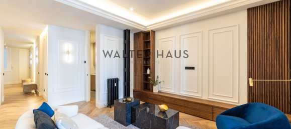 3 bedrooms Apartment in Madrid, Spain No. 82347 24