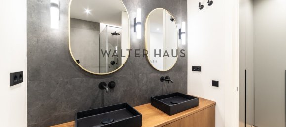 3 bedrooms Apartment in Madrid, Spain No. 82347 48