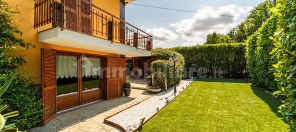 2 bedrooms Villa in Buttigliera Alta, Italy No. 357000 4