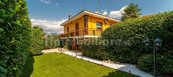 2 bedrooms Villa in Buttigliera Alta, Italy No. 357000 2
