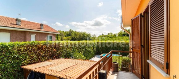 2 bedrooms Villa in Buttigliera Alta, Italy No. 357000 22