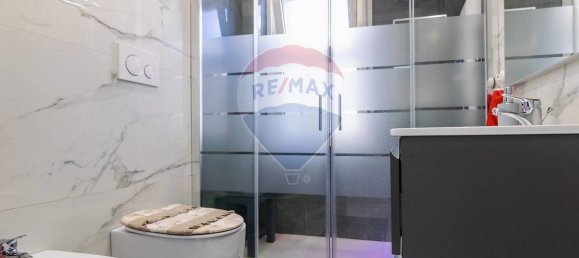 3 chambres Appartement à Catania, Italy No. 332565 9