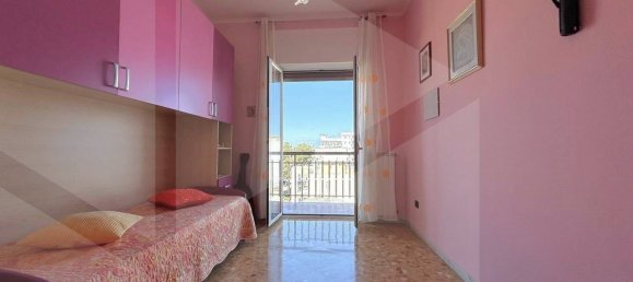 3 rooms Apartment in Triggiano, Italy No. 21389 18