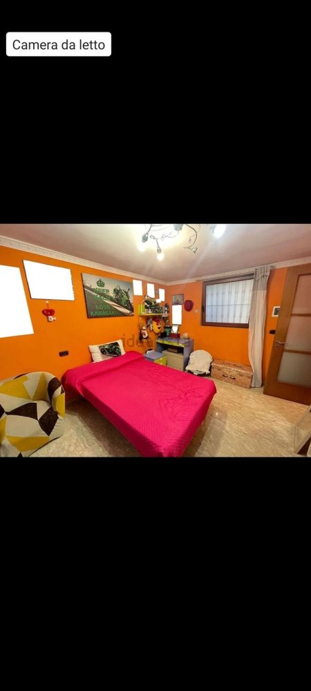 Apartamento de 3 habitaciónes en Bari, Italy No. 107611