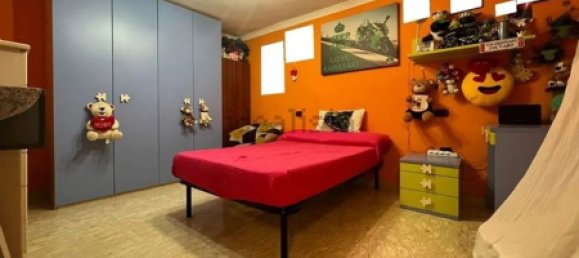 Apartamento de 3 habitaciónes en Bari, Italy No. 107611 17