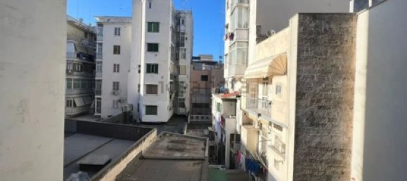 Apartamento de 3 habitaciónes en Bari, Italy No. 107611 8