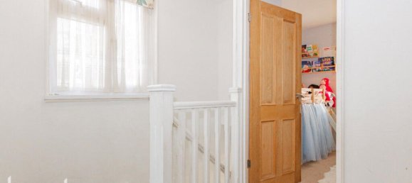 3 Schlafzimmer Haus in Dartford, United Kingdom, Nr. 4928 17